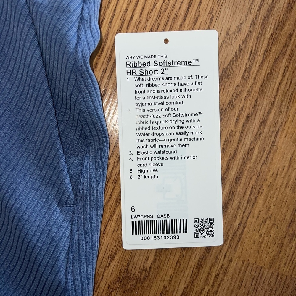 Lululemon Shorts - Picture 3 of 7